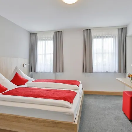 Restaurant Hirsch * באד דיצנבאך